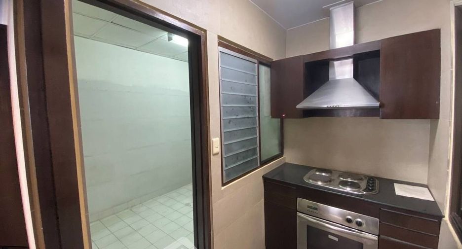 For sale 3 bedrooms condo in Bang Na, Bangkok