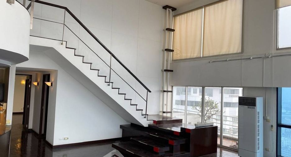 For sale 3 bedrooms condo in Bang Na, Bangkok