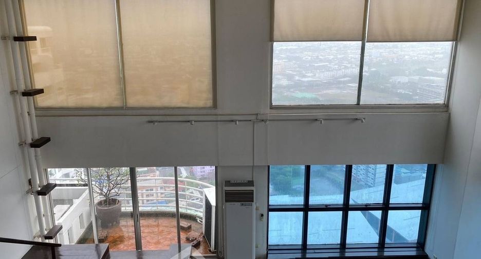 For sale 3 bedrooms condo in Bang Na, Bangkok