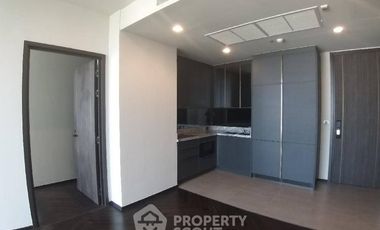 For sale 2 bedrooms condo in Phaya Thai, Bangkok