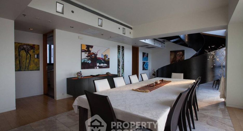 Wohnung zum Kauf mit 4 Zimmer in Sathon, Bangkok