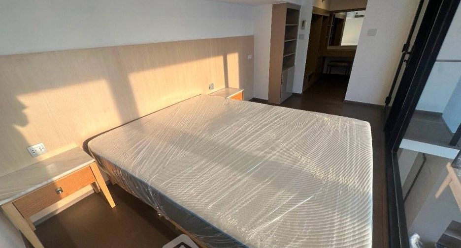 For rent 2 bedrooms condo in Ratchathewi, Bangkok