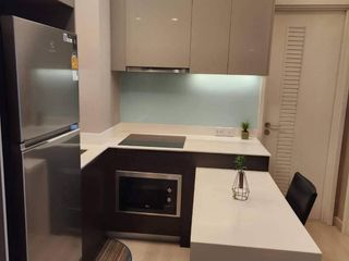 For sale 2 bedrooms condo in Phaya Thai, Bangkok