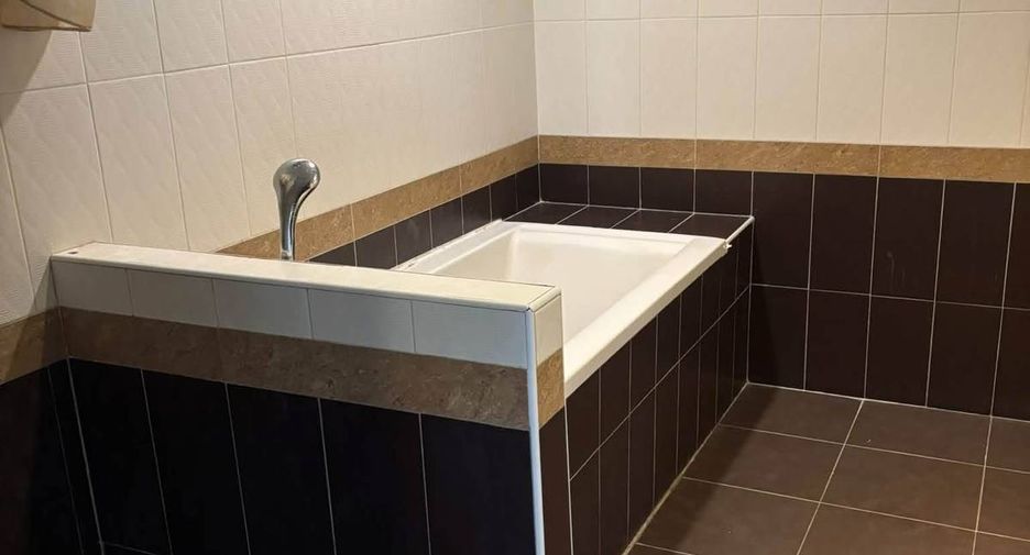 Продажа 1 кровать кондо в Банг Ламунг, Чонбури