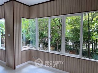 ขาย 5 ห้องนอน บ้านเดี่ยว ใน ตลิ่งชัน, กรุงเทพฯ