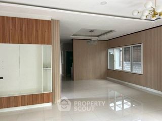 ขาย 5 ห้องนอน บ้านเดี่ยว ใน ตลิ่งชัน, กรุงเทพฯ