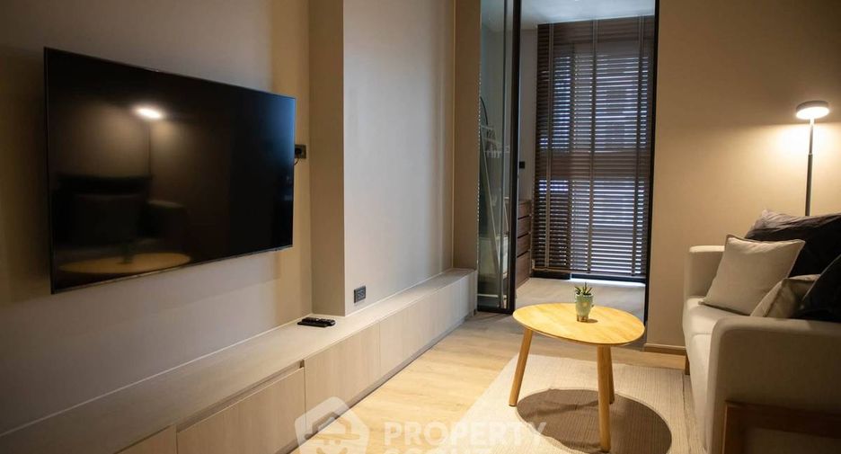 For rent and for sale 1 bed condo in Watthana, Bangkok