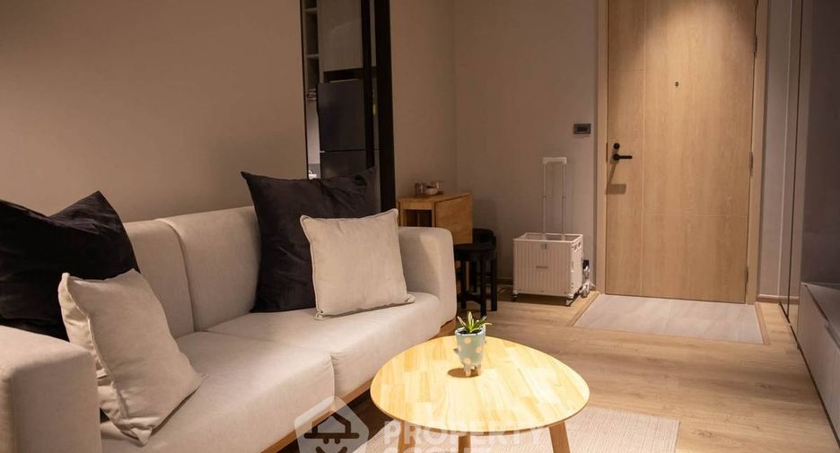 For rent and for sale 1 bed condo in Watthana, Bangkok