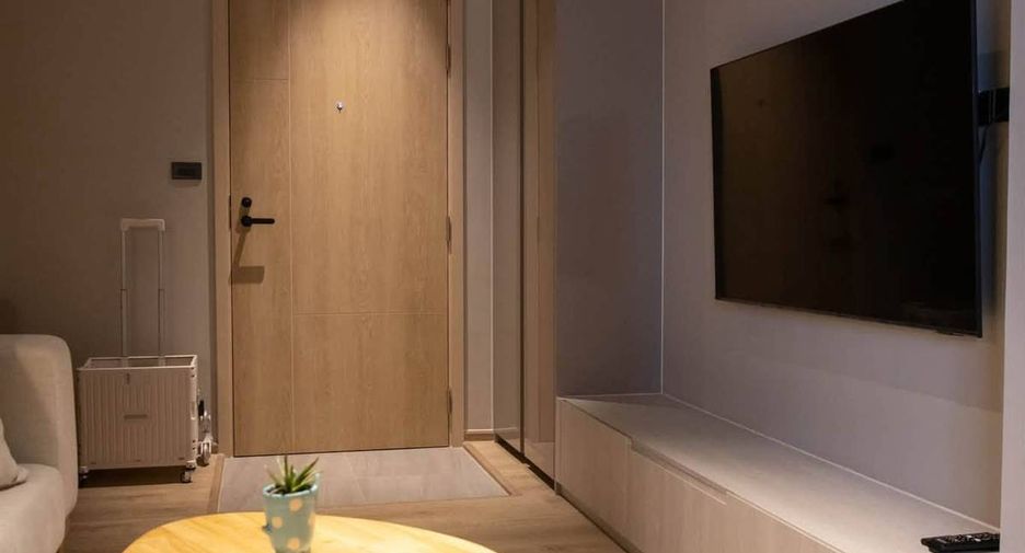 For rent and for sale 1 bed condo in Watthana, Bangkok