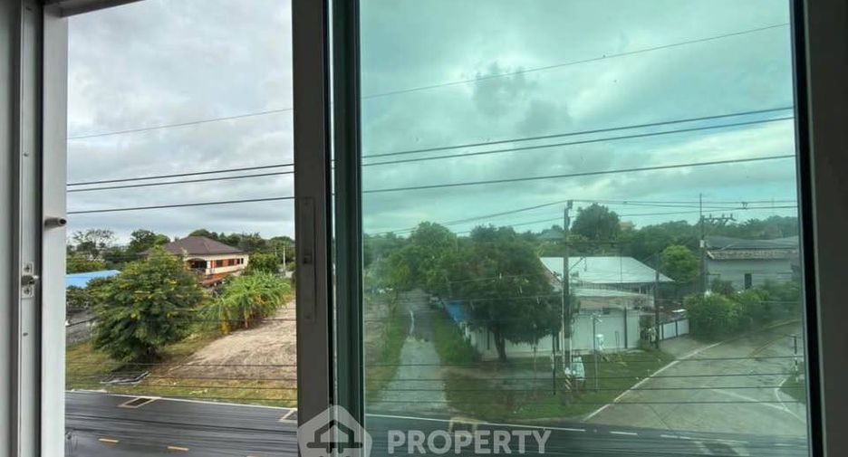 Reihenhaus zum Kauf mit 4 Zimmer in Mueang Chon Buri, Chonburi