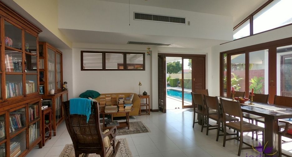 For sale 2 bedrooms house in Hang Dong, Chiang Mai