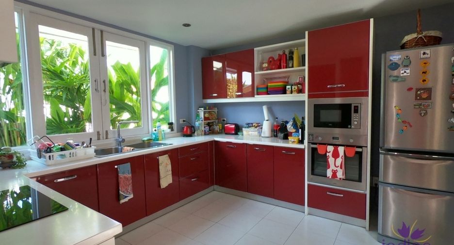 For sale 2 bedrooms house in Hang Dong, Chiang Mai