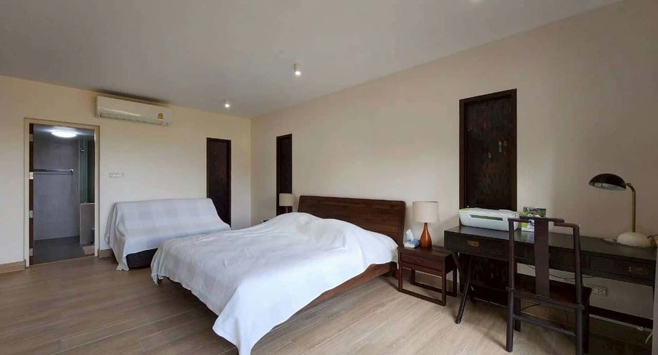 For sale 3 bedrooms condo in Cha Am, Phetchaburi