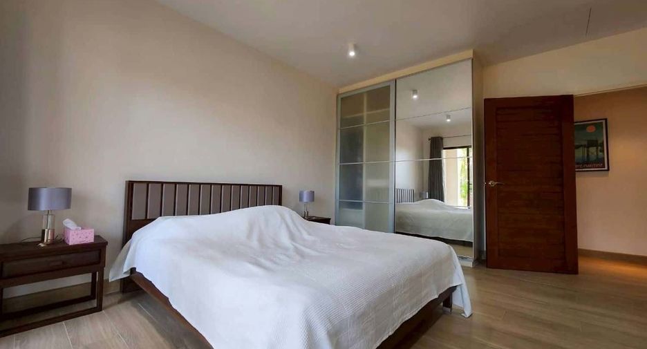 For sale 3 bedrooms condo in Cha Am, Phetchaburi