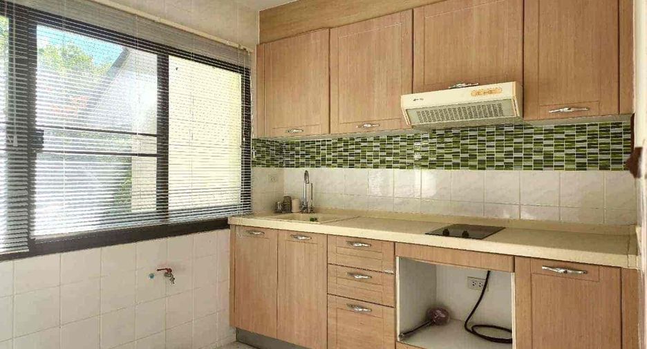 For sale 2 bedrooms condo in Cha Am, Phetchaburi