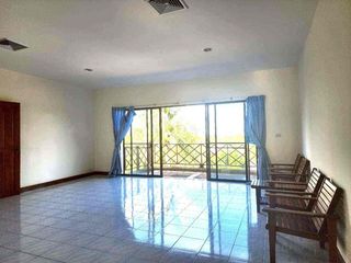 For sale 2 bedrooms condo in Cha Am, Phetchaburi