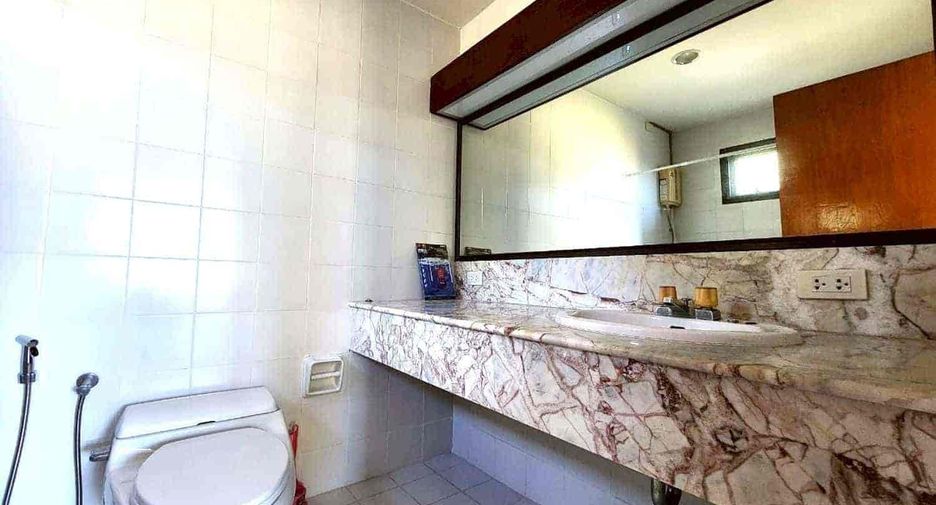 For sale 2 bedrooms condo in Cha Am, Phetchaburi