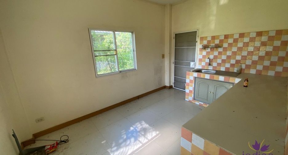 For sale land in San Kamphaeng, Chiang Mai
