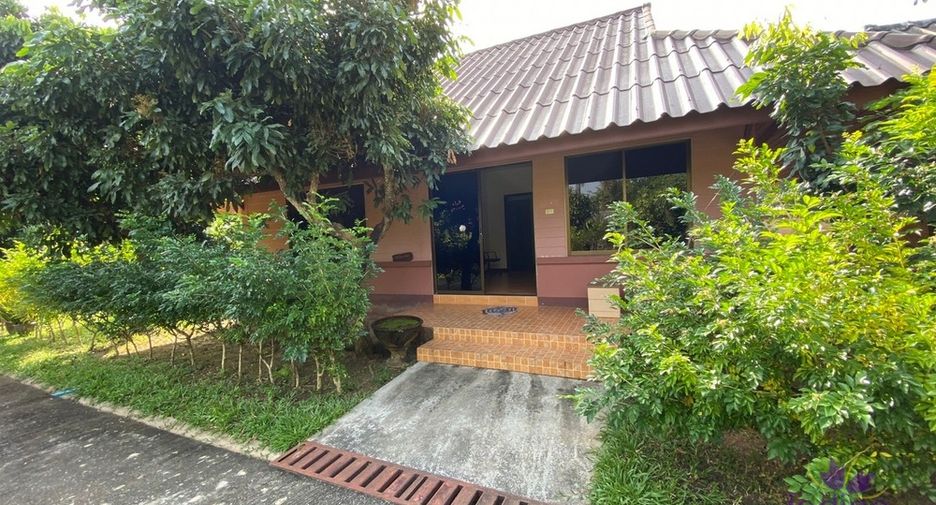 À vendre 15 chambres local commercial à Doi Saket, Chiang Mai