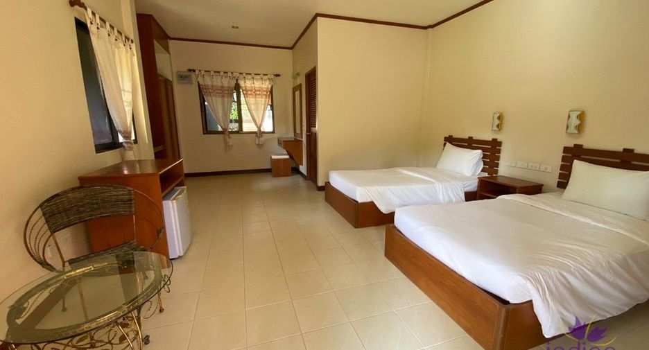 À vendre 15 chambres local commercial à Doi Saket, Chiang Mai