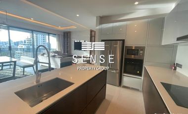 For sale 3 bedrooms condo in Watthana, Bangkok