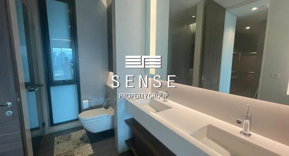 For sale 3 bedrooms condo in Watthana, Bangkok