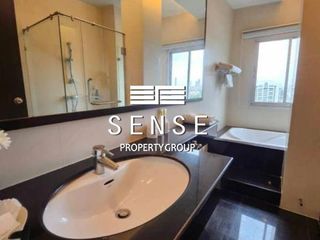 For rent 4 bedrooms condo in Sathon, Bangkok