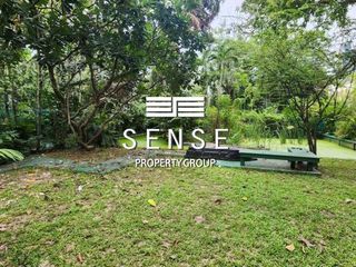 For rent 3 bedrooms house in Khlong Toei, Bangkok