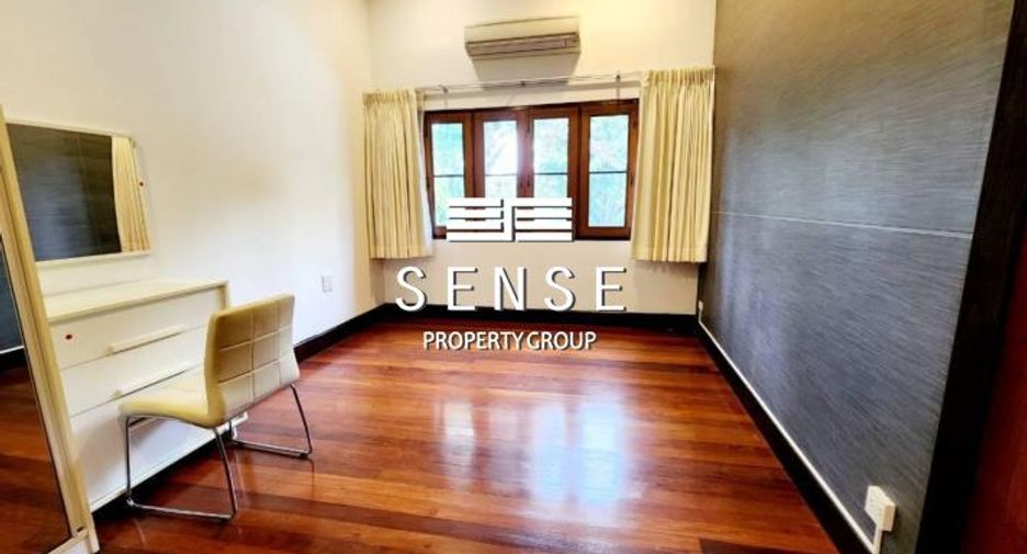 For rent 3 bedrooms house in Khlong Toei, Bangkok