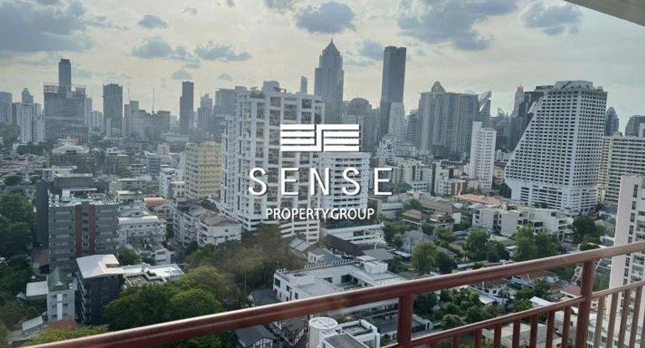For rent 2 bedrooms condo in Khlong Toei, Bangkok