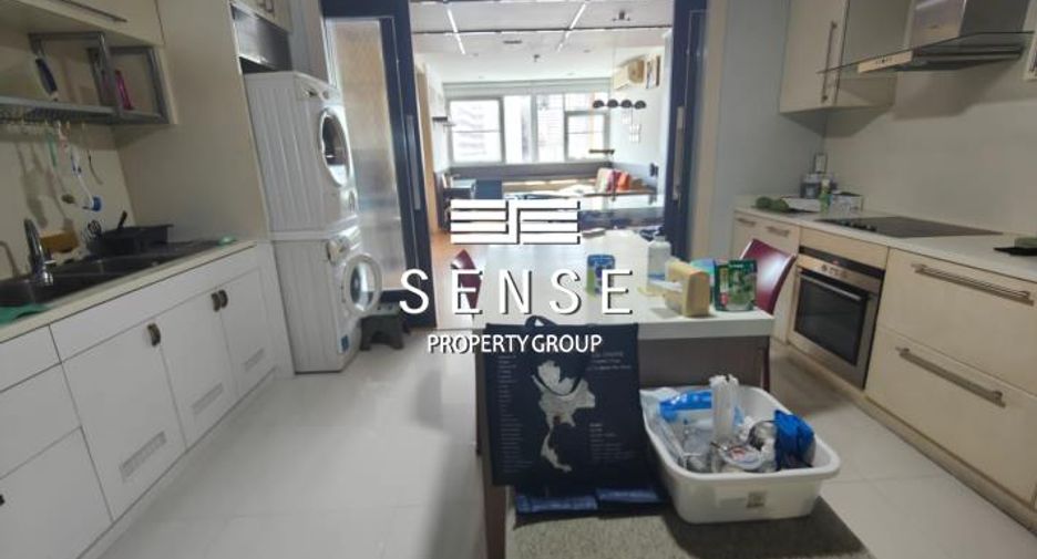 For sale 2 bedrooms condo in Sathon, Bangkok