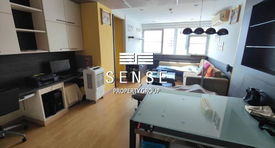 For sale 2 bedrooms condo in Sathon, Bangkok