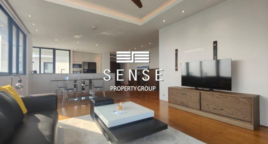 For rent 2 bedrooms condo in Khlong Toei, Bangkok