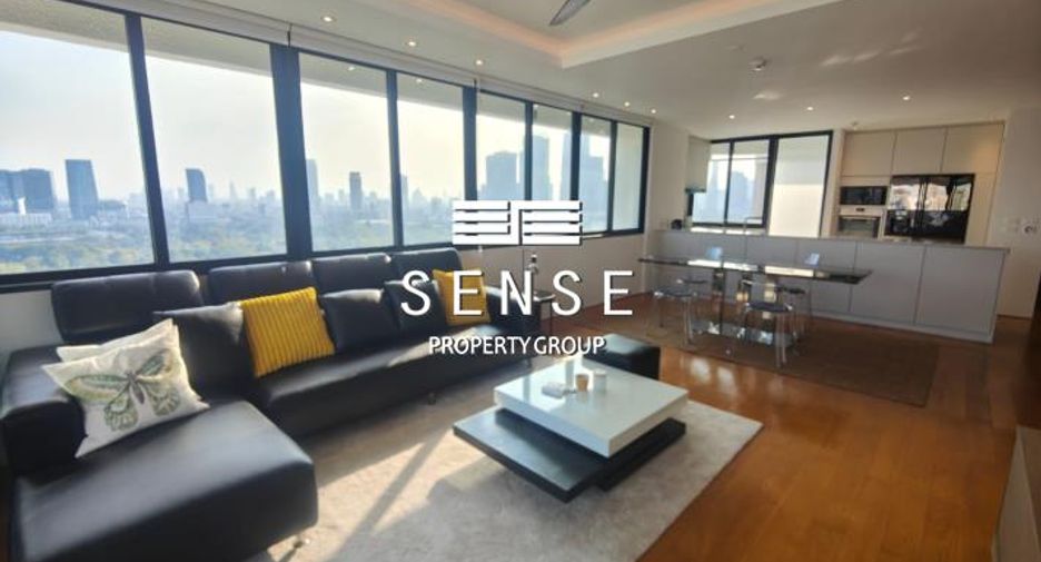 For rent 2 bedrooms condo in Khlong Toei, Bangkok