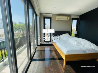 Haus zur Miete mit 3 Zimmer in Watthana, Bangkok