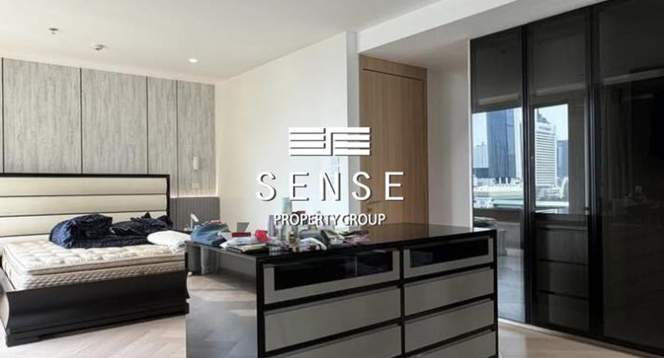 For rent 2 bedrooms condo in Sathon, Bangkok