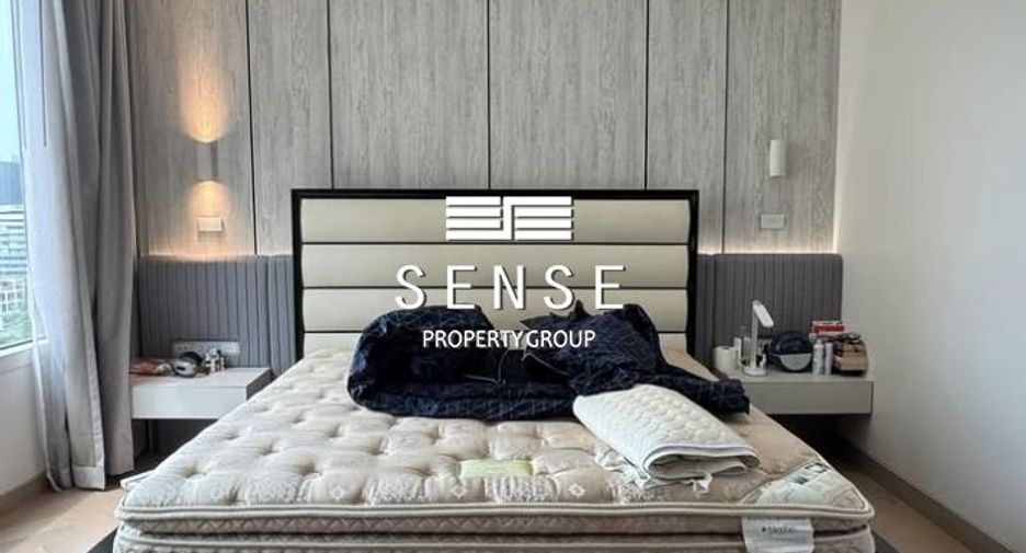 For rent 2 bedrooms condo in Sathon, Bangkok
