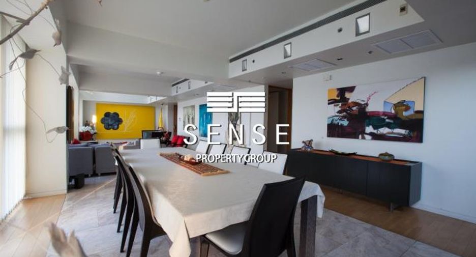 For rent 4 bedrooms condo in Sathon, Bangkok