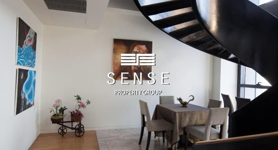 For rent 4 bedrooms condo in Sathon, Bangkok