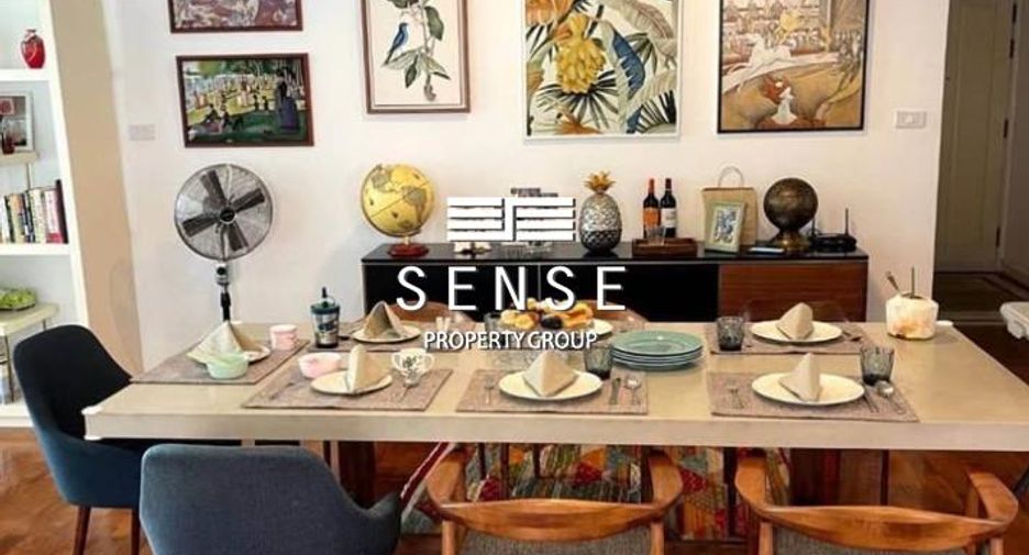 For rent 3 bedrooms condo in Sathon, Bangkok