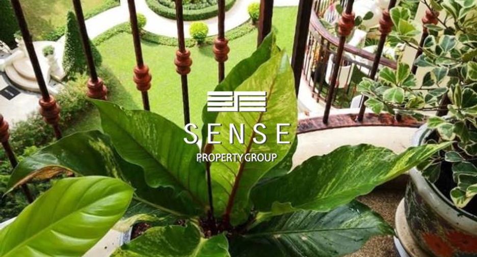 For rent 3 bedrooms condo in Sathon, Bangkok