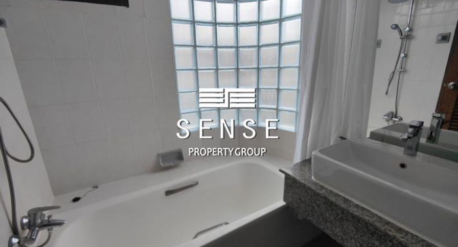 For rent 2 ベッドルーム condo in Watthana, Bangkok