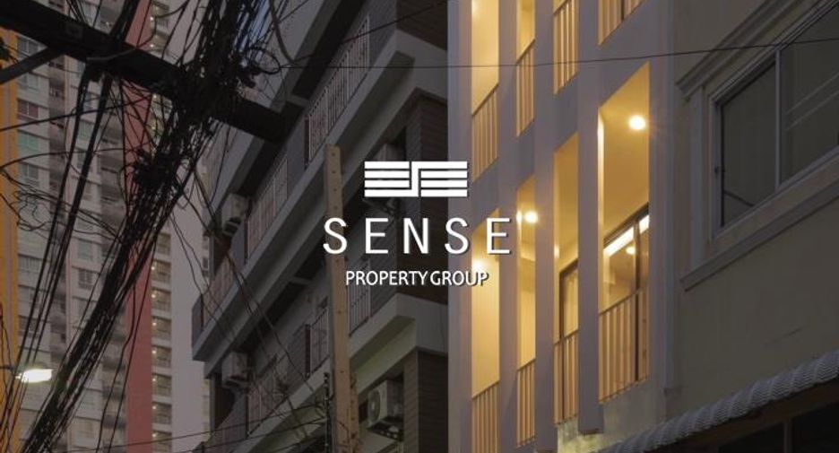 Casa adosada en alquiler de 3 habitaciones en Sathon, Bangkok