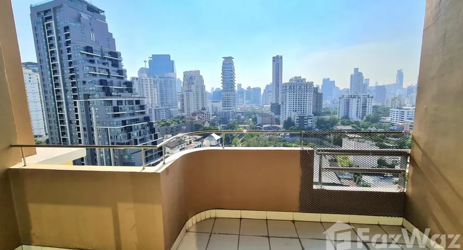 For rent 2 ベッドルーム condo in Watthana, Bangkok