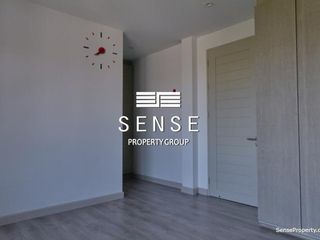 For rent 3 bedrooms townhouse in Watthana, Bangkok