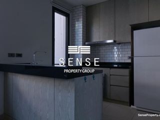 For rent 3 bedrooms townhouse in Watthana, Bangkok