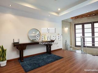 For sale and for rent 4 bedrooms townhouse in Watthana, Bangkok