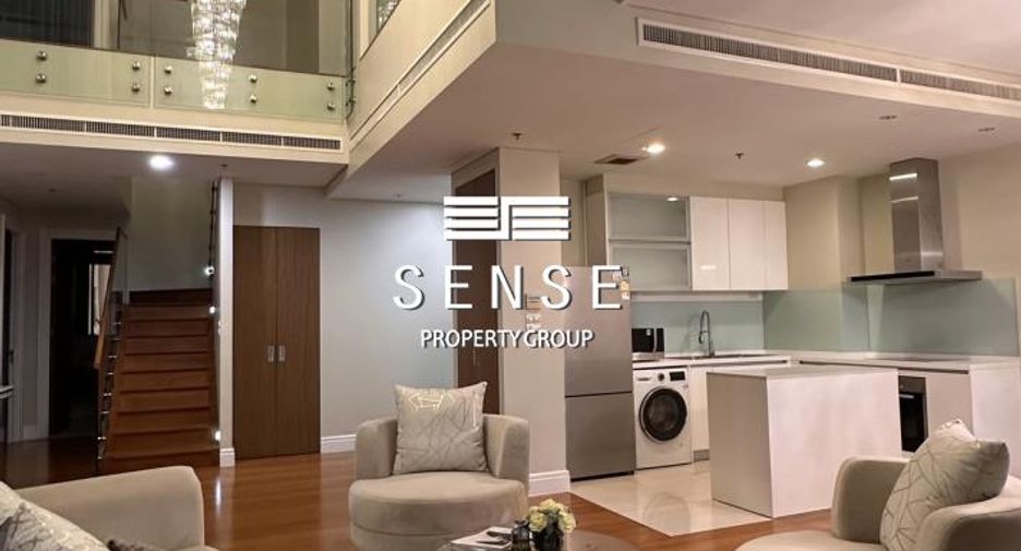 For sale 3 bedrooms condo in Khlong Toei, Bangkok
