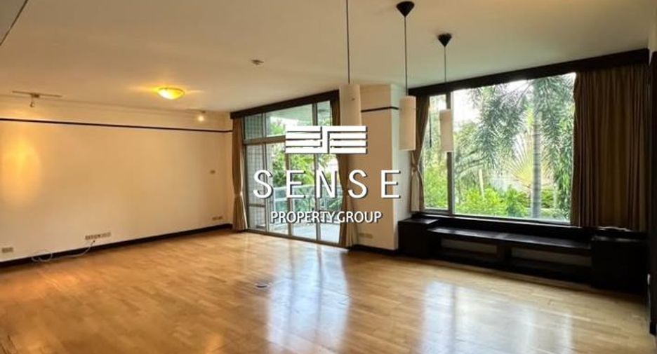 For sale 3 bedrooms condo in Pathum Wan, Bangkok
