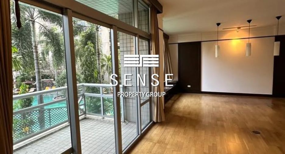 For sale 3 bedrooms condo in Pathum Wan, Bangkok